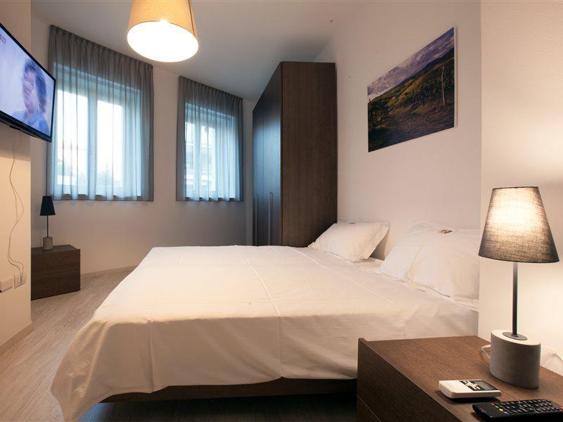 Urban Homy Gorizia Bed & Breakfast ภายนอก รูปภาพ
