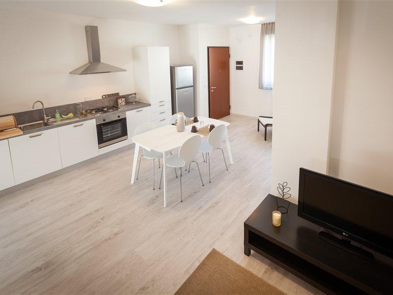 Urban Homy Gorizia Bed & Breakfast ภายนอก รูปภาพ