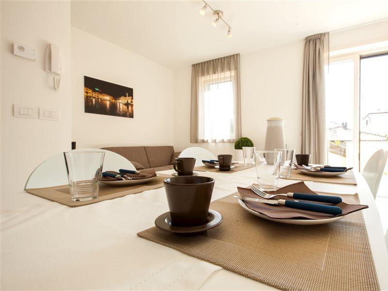 Urban Homy Gorizia Bed & Breakfast ภายนอก รูปภาพ