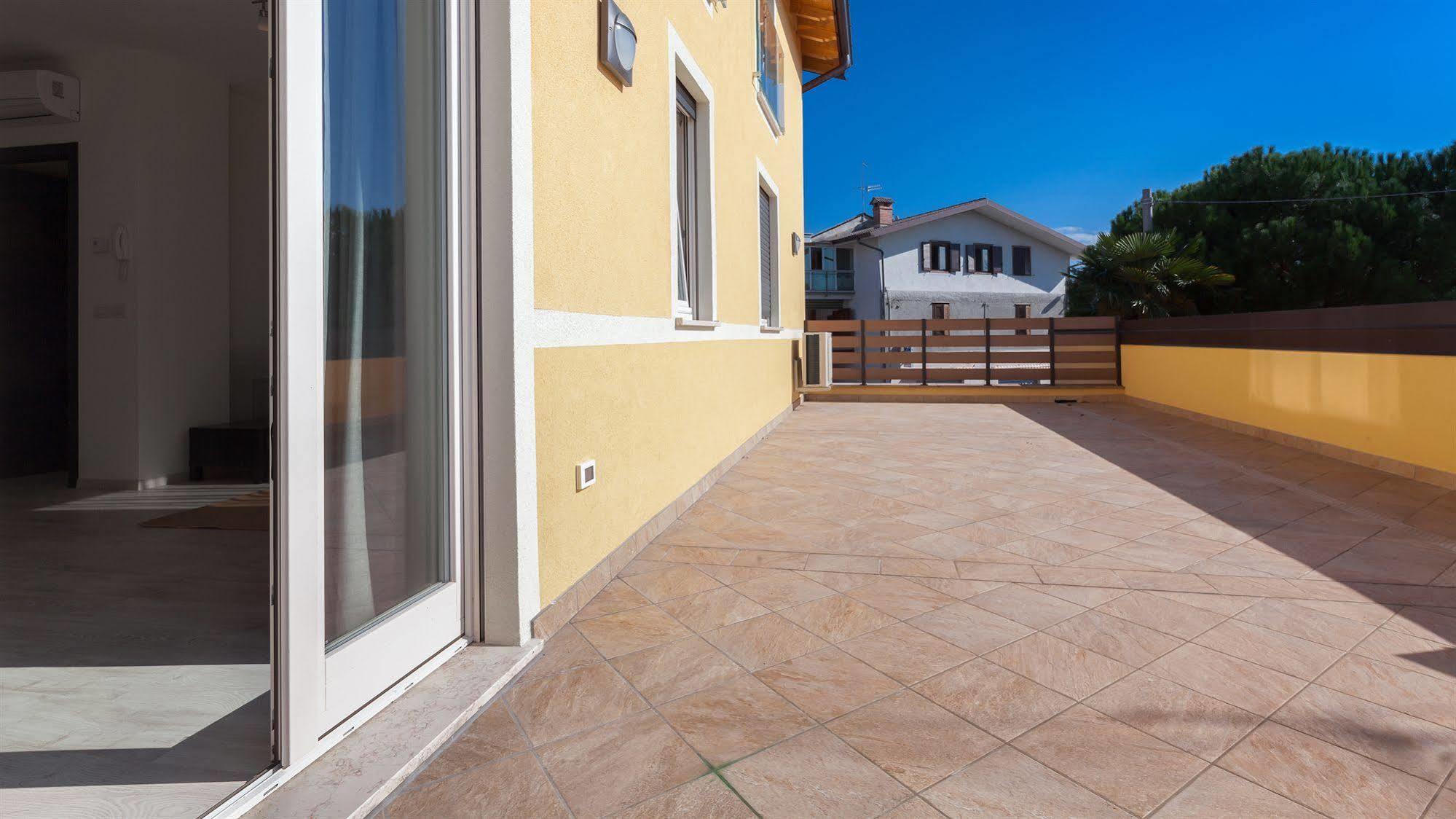 Urban Homy Gorizia Bed & Breakfast ภายนอก รูปภาพ