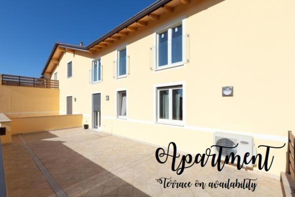 Urban Homy Gorizia Bed & Breakfast ภายนอก รูปภาพ