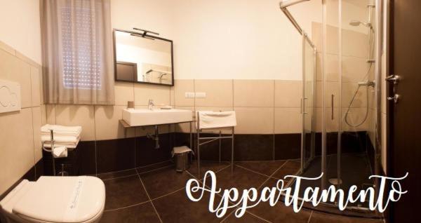 Urban Homy Gorizia Bed & Breakfast ภายนอก รูปภาพ